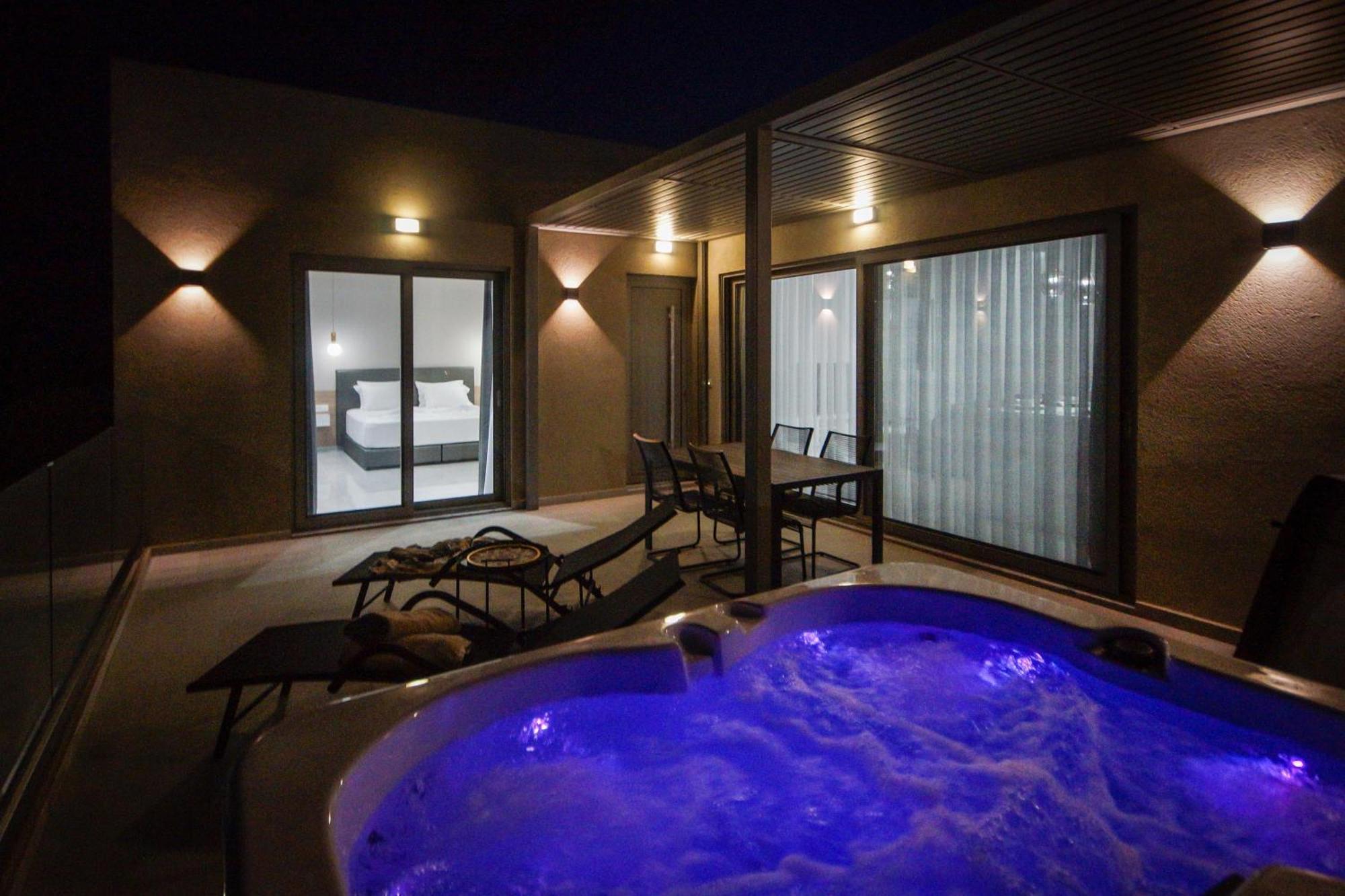 Aquamarine Luxury Suites Archangelos  Esterno foto